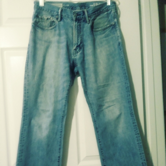 🎁GAP 1969 CLASSIC STONE WASH JEANS. - Picture 2 of 4